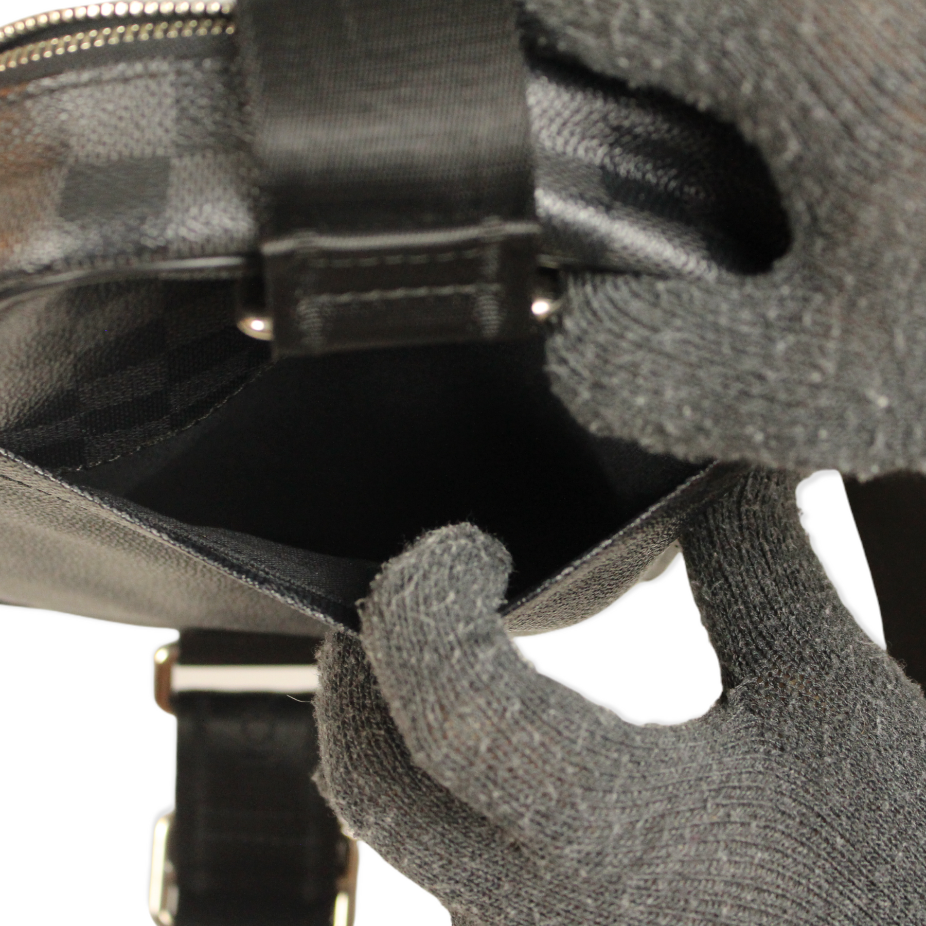 Black Louis Vuitton Damier Graphite Ambler Belt Bag – Designer Revival